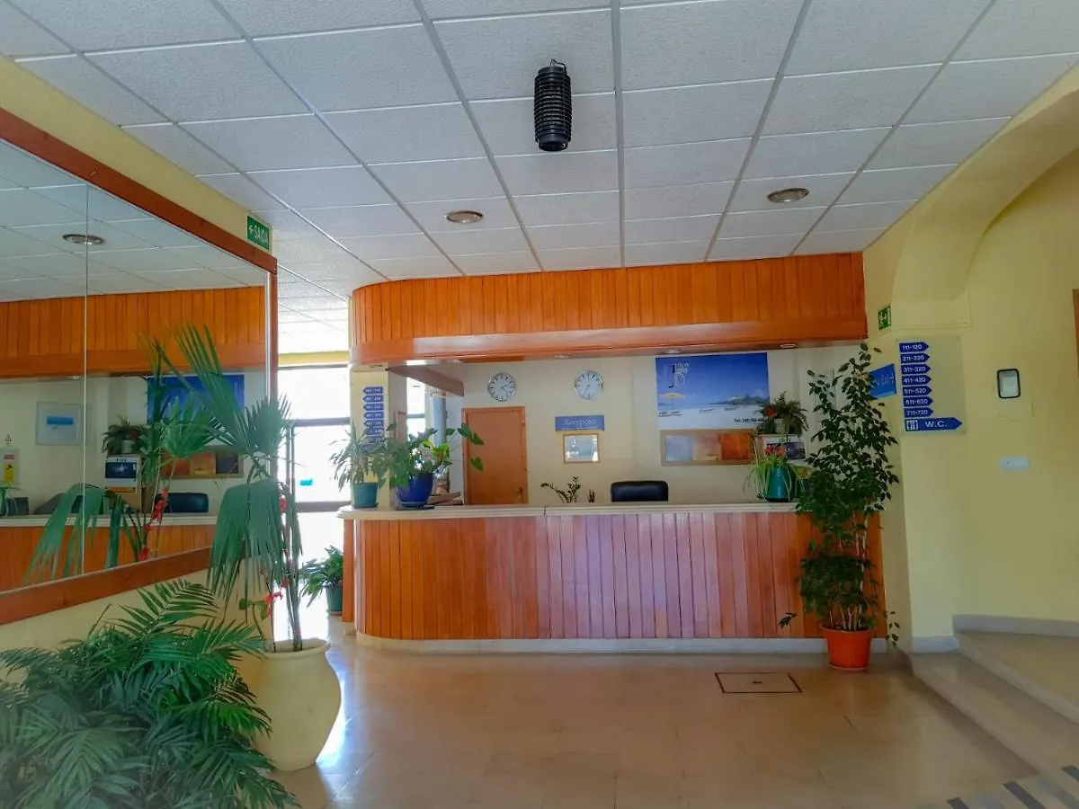 Apartamento T1 Com Piscina, Em Montechoro, Albufeira, Algarve Apartment